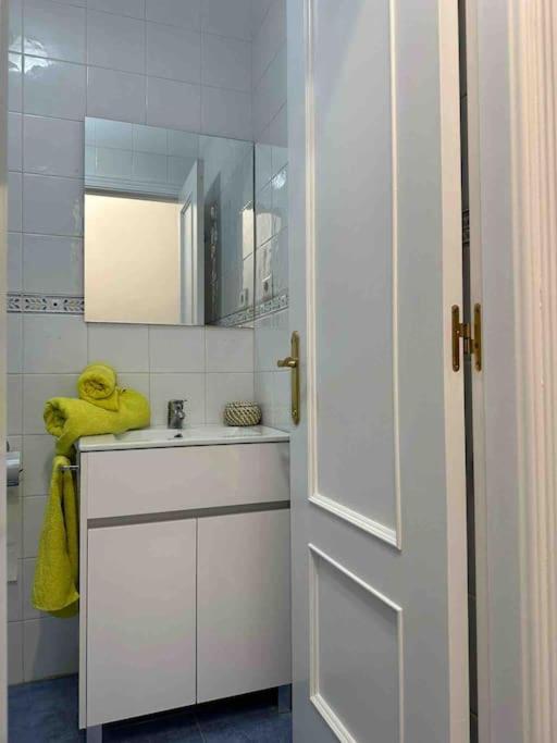 Precioso Estudio Junto Al Mar, Apartamentos Don Diego En La Carihuela Τορρεμολίνος Εξωτερικό φωτογραφία